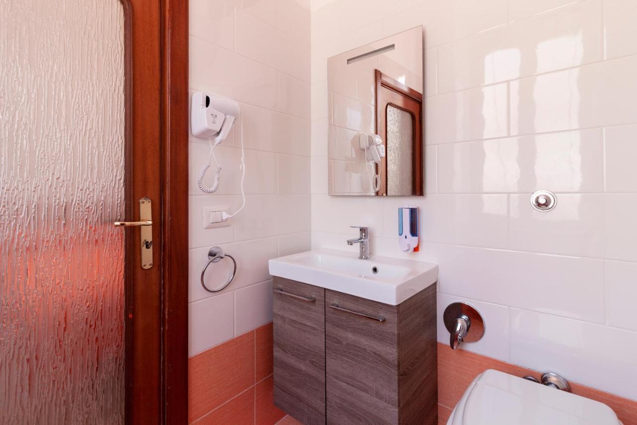 Bnb Etnuvio, Double Rooms In Neapel Exterior foto